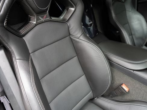 Used 2016 Chevrolet Corvette Z06 w/ 3LZ Preferred Equipment Group image 50