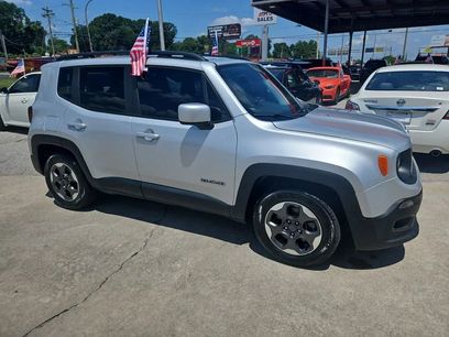 Used 2018 Jeep Renegade Latitude