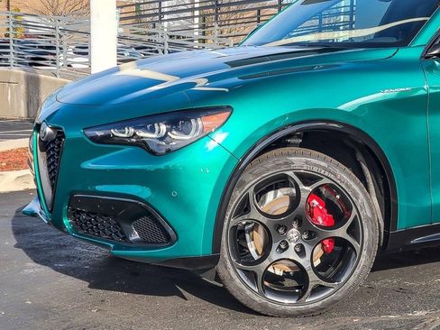 New 2025 Alfa Romeo Stelvio Sprint w/ Veloce Package image 2