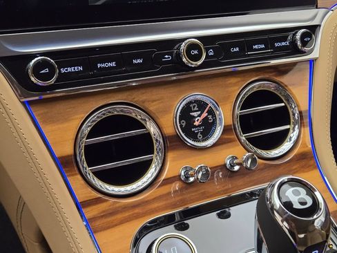 Used 2024 Bentley Continental GT Speed AWD/4WD image 36