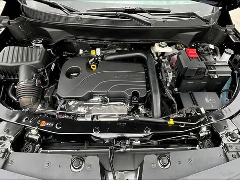 New 2026 Chevrolet Equinox LT w/ LPO, Floor Liner Package image 11