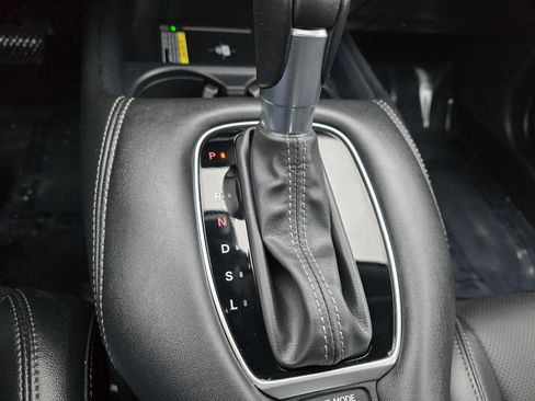 Used 2024 Honda HR-V EX-L image 24