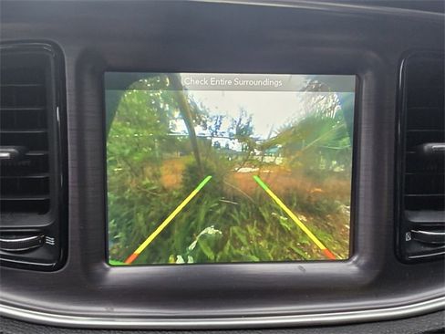 Used 2017 Dodge Challenger R/T Plus image 5