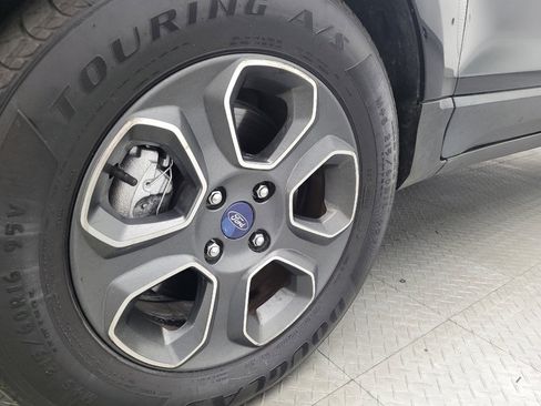 Used 2018 Ford EcoSport S image 31