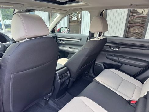 Used 2023 Honda CR-V EX image 18