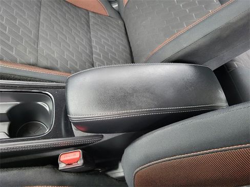 Used 2024 Nissan Kicks SR image 10