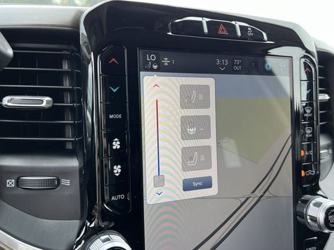 New 2024 RAM 5500 Laramie image 27