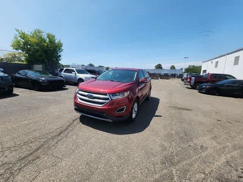 Used 2017 Ford Edge SEL w/ Equipment Group 201A FWD image 3