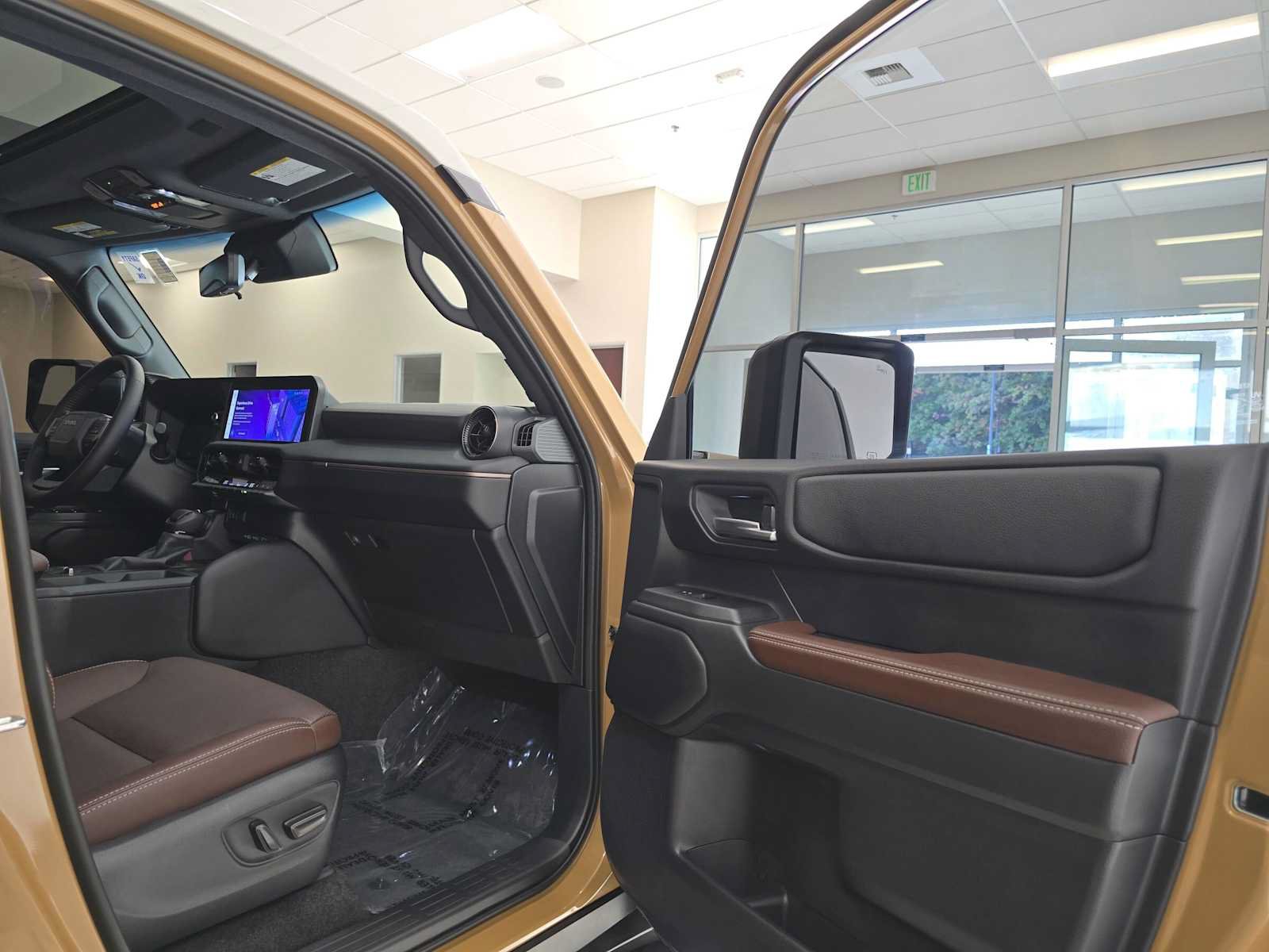 Certified 2026 Toyota Land Cruiser w/ Premium Package AWD/4WD image 29