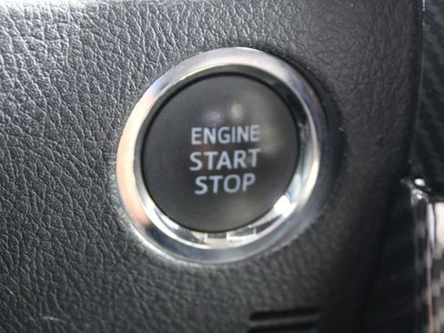 Used 2022 Toyota 4Runner SR5 Premium AWD/4WD image 35