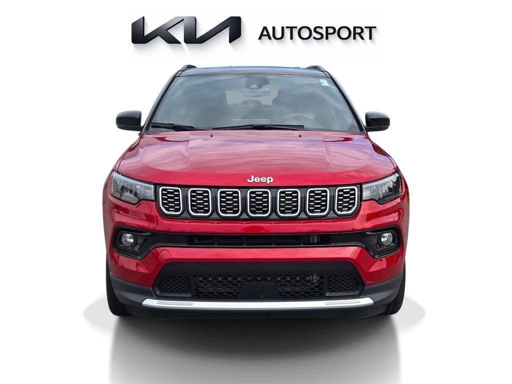 Used 2025 Jeep Compass Limited AWD/4WD image 2