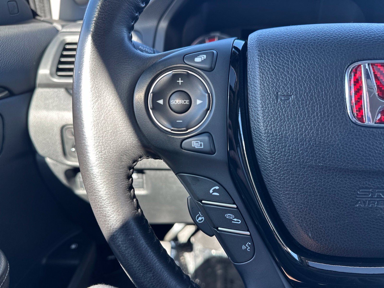 Used 2020 Honda Ridgeline RTL-E image 46