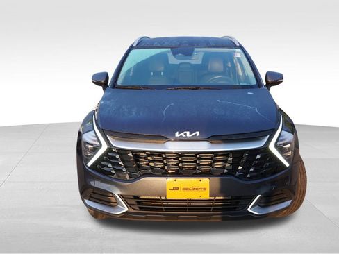 Used 2024 Kia Sportage EX AWD/4WD image 12