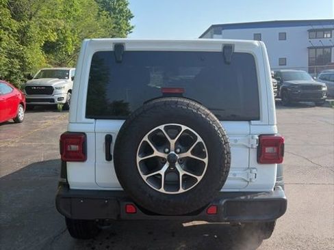 Used 2024 Jeep Wrangler Unlimited Sport AWD/4WD image 8