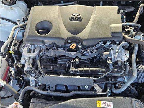 Used 2022 Toyota Camry SE FWD image 21