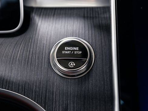 Certified 2025 Mercedes-Benz C 300 C 300 image 15