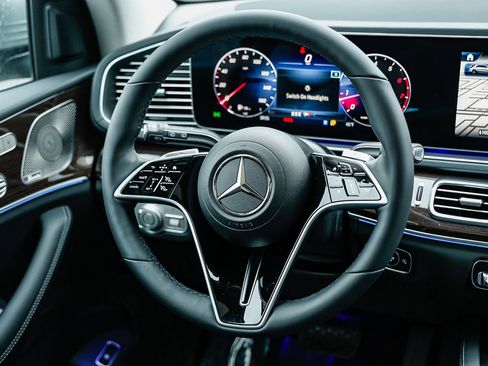 New 2026 Mercedes-Benz GLE 350 4MATIC image 13