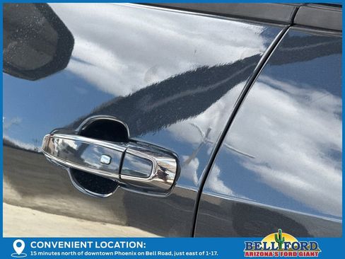 Used 2019 Chevrolet Blazer Premier w/ Sun and Wheels Package image 15