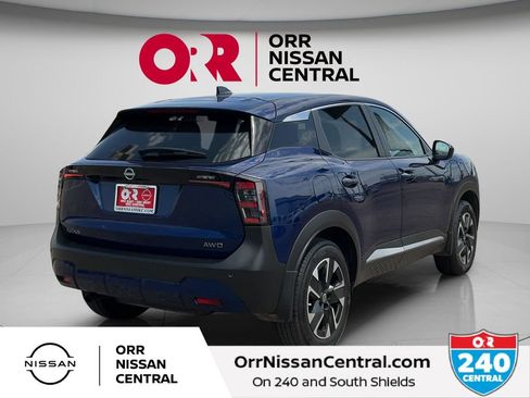 Used 2025 Nissan Kicks SV w/ Illumination Package AWD/4WD image 5