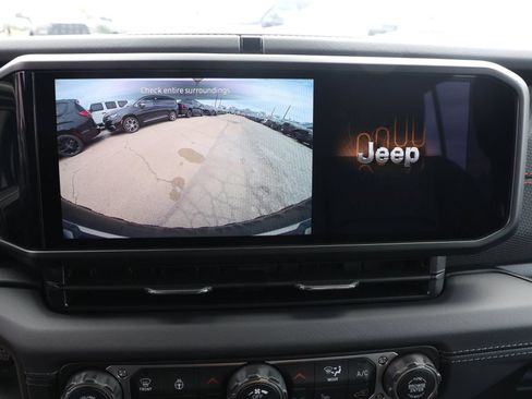 New 2026 Jeep Wrangler Unlimited Rubicon AWD/4WD image 16