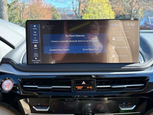 New 2026 Acura MDX SH-AWD image 21