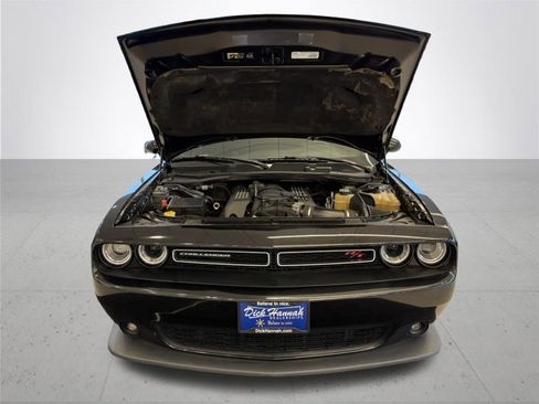 Used 2018 Dodge Challenger R/T Scat Pack w/ Driver Convenience Group image 4