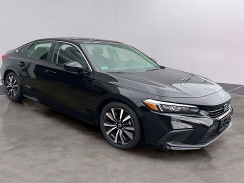 Certified 2023 Honda Civic EX image 28