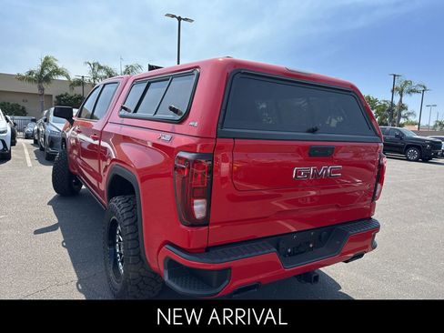 Used 2024 GMC Sierra 1500 Elevation w/ X31 Off-Road Package AWD/4WD image 5
