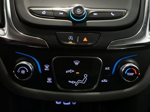 Certified 2024 Chevrolet Equinox LS w/ LS Convenience Package image 14