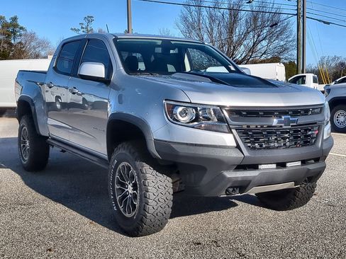 Used 2019 Chevrolet Colorado ZR2 image 2