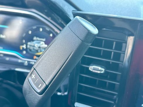 Used 2024 Chevrolet Silverado 2500 LTZ w/ LTZ Plus Package image 17