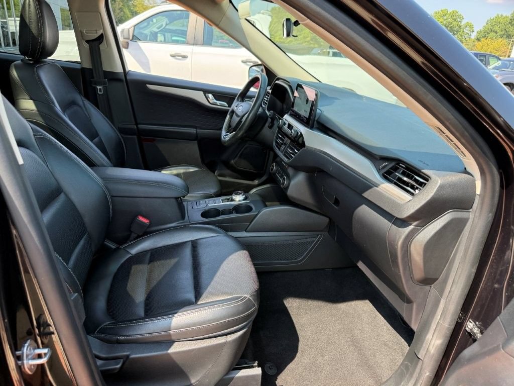 Used 2020 Ford Escape SEL FWD image 24