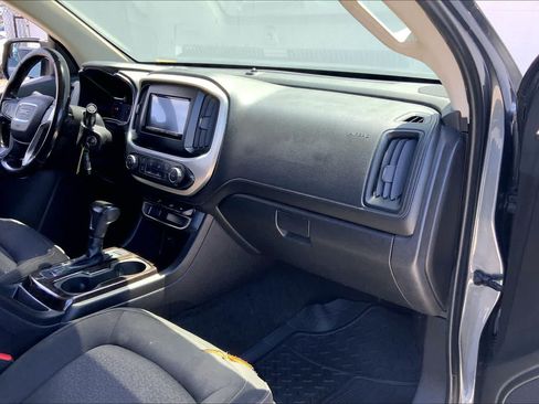 Used 2016 GMC Canyon SLE RWD image 23