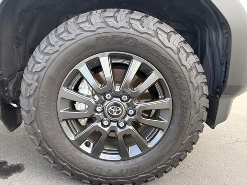 Used 2025 Toyota Land Cruiser 1958 AWD/4WD image 30