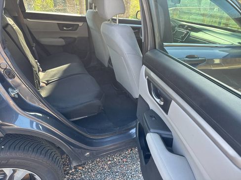 Used 2017 Honda CR-V LX image 20