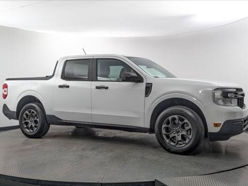 Used 2024 Ford Maverick XLT w/ Equipment Group 300A Standard AWD/4WD image 7