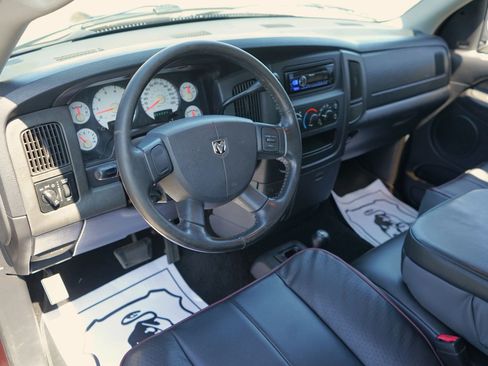 Used 2005 Dodge Ram 1500 Truck SLT image 15
