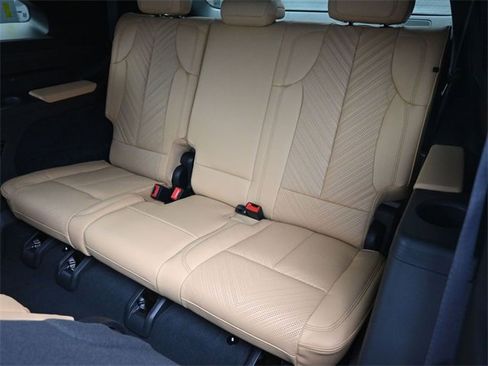 New 2025 Cadillac Escalade IQ Luxury 2 image 15