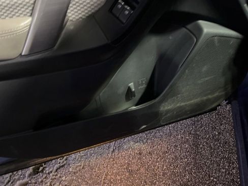 Used 2018 Subaru Forester 2.5i Premium w/ All-Weather Package image 15