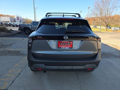 New 2026 Nissan Kicks SV image 4