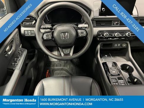 New 2025 Honda Pilot TrailSport image 16