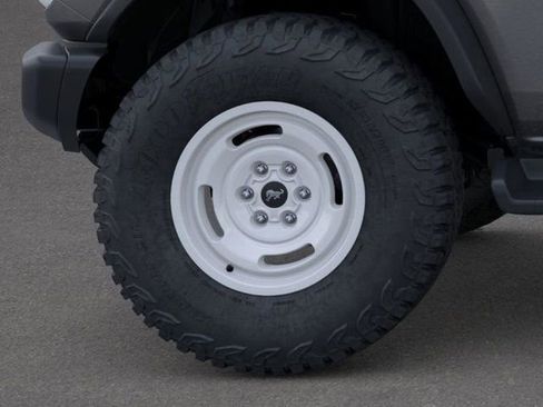 New 2026 Ford Bronco Heritage Edition AWD/4WD image 21