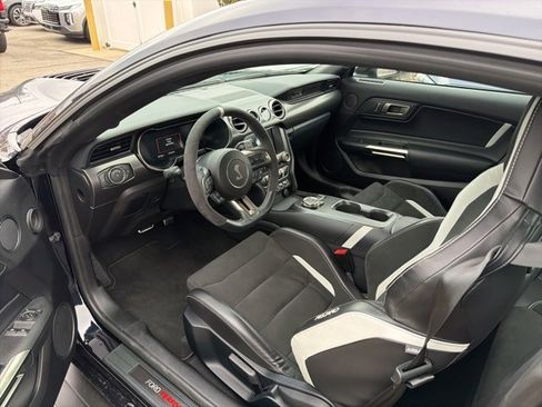 Used 2021 Ford Mustang Shelby GT500 w/ Technology Package image 10