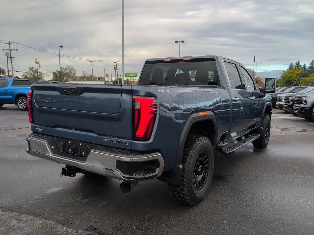 Used 2024 GMC Sierra 2500 SLT w/ SLT Convenience Package AWD/4WD image 11