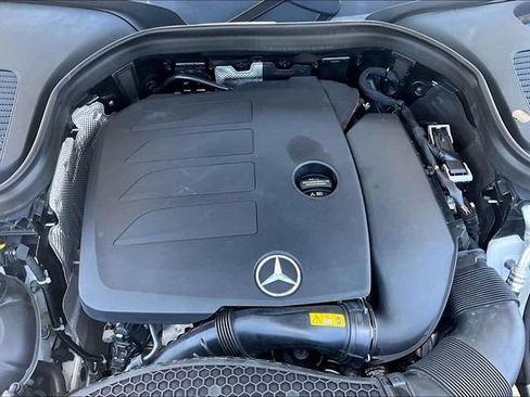 Used 2022 Mercedes-Benz GLC 300 4MATIC image 31