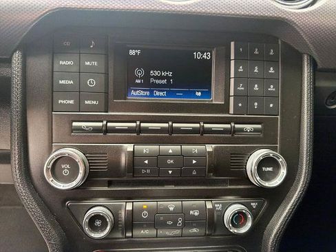 Certified 2017 Ford Mustang Coupe RWD image 23