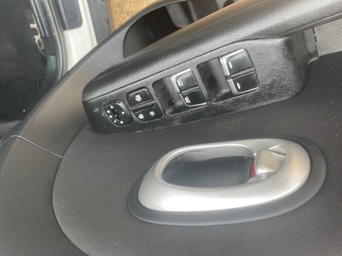 Used 2018 Kia Soul + image 13