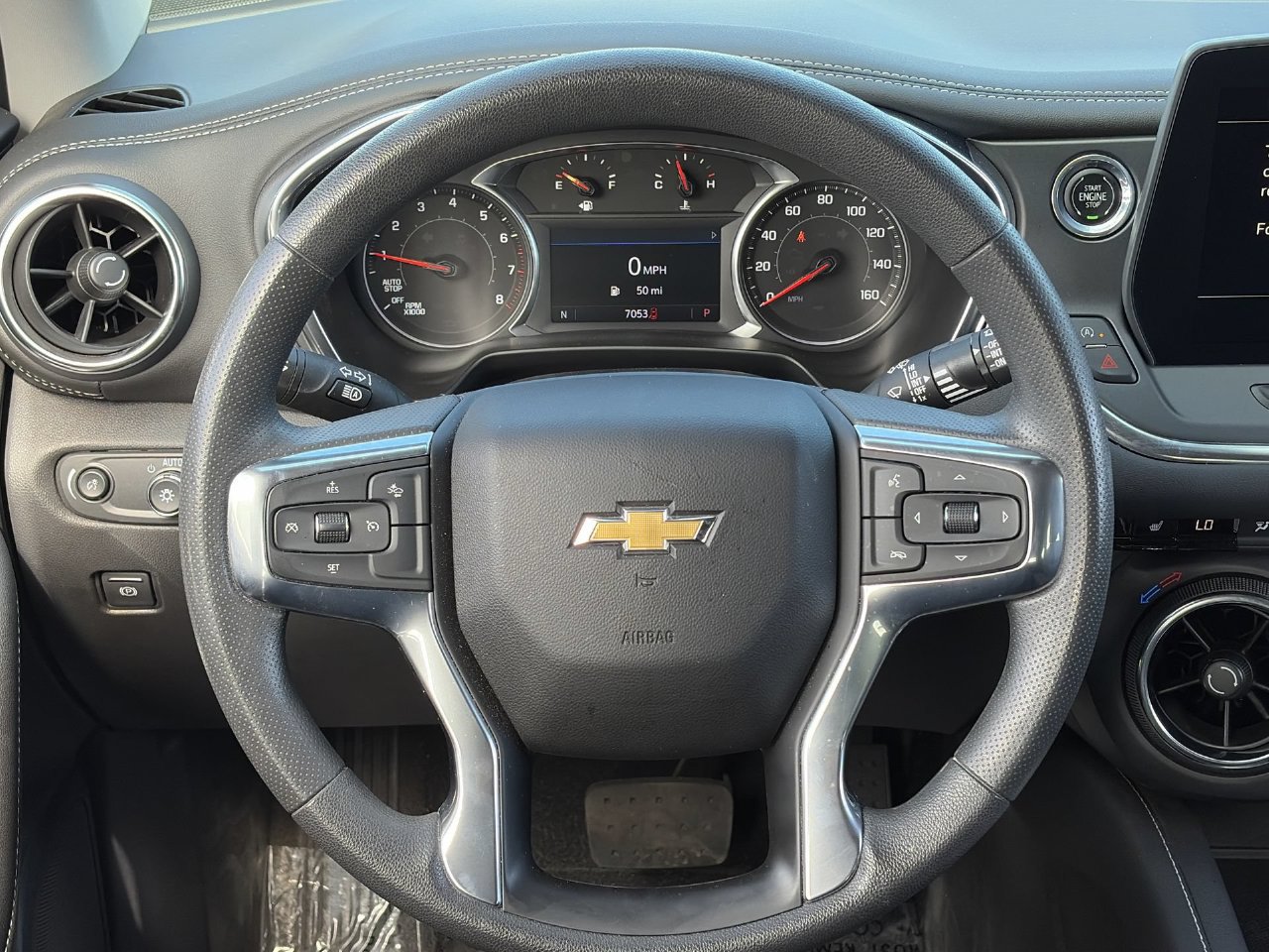 Used 2024 Chevrolet Blazer LT FWD image 21