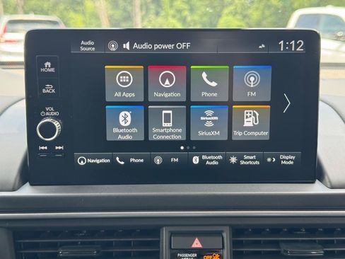 Certified 2025 Honda Pilot Touring image 14
