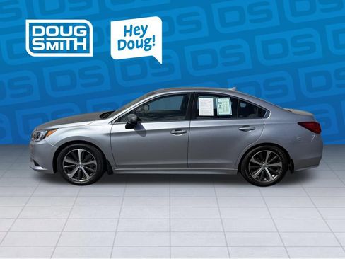 Used 2017 Subaru Legacy 3.6R Limited AWD/4WD image 5